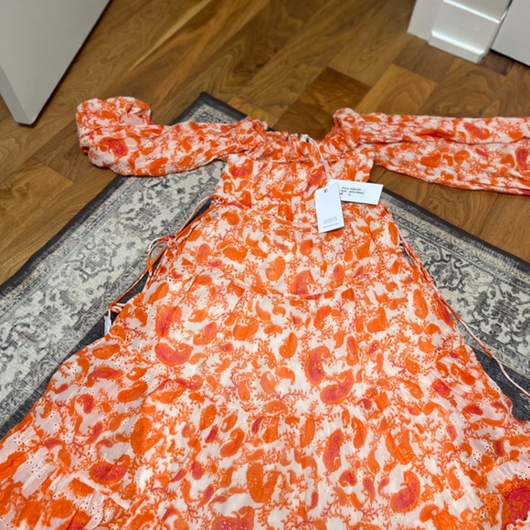 Designer Hemant & Nandita Bela Off the shoulder Maxi Dress - Picture 3 of 5